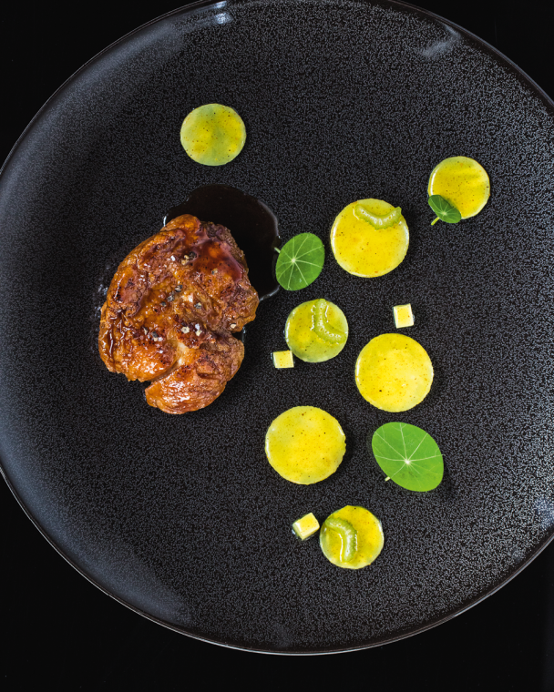Ris de veau,&nbsp;Crème de persil.
