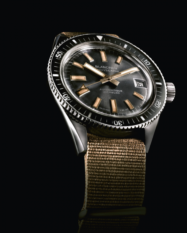 A 1950s vintage Bathyscaphe featuring a date complication.
