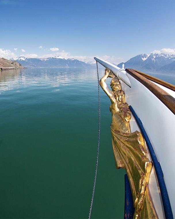 The figurehead of&nbsp;La Suisse&nbsp;was rebuilt in 2003 by Emmanuel Bourgeau, marine sculptor based in Brittany.

