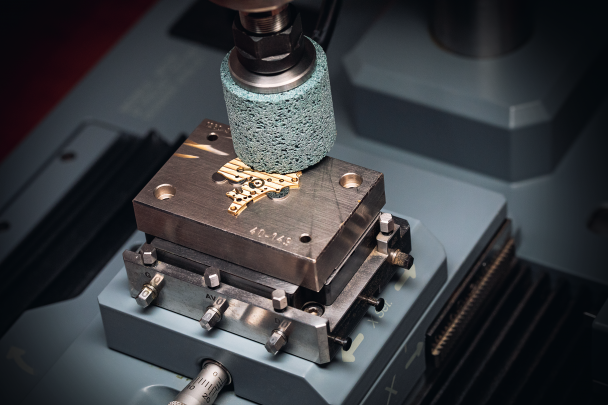Blancpain’s tool and holder used for&nbsp;côtes de genève&nbsp;finishing.

