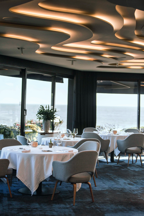 Coutanceau brings the ocean front and center into the dining room.
