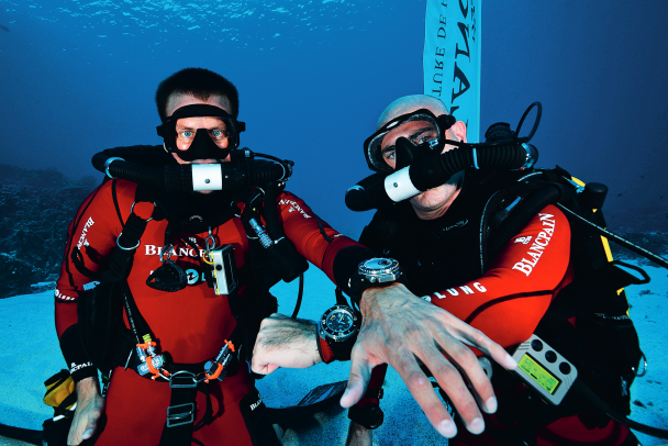 The two divers who collaborated on the design of the Fifty Fathoms Tech Gombessa: on the left Laurent Ballesta, on the right Blancpain CEO Marc A. Hayek.
