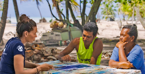 Participatory science with the inhabitants of Rangiroa. &nbsp;