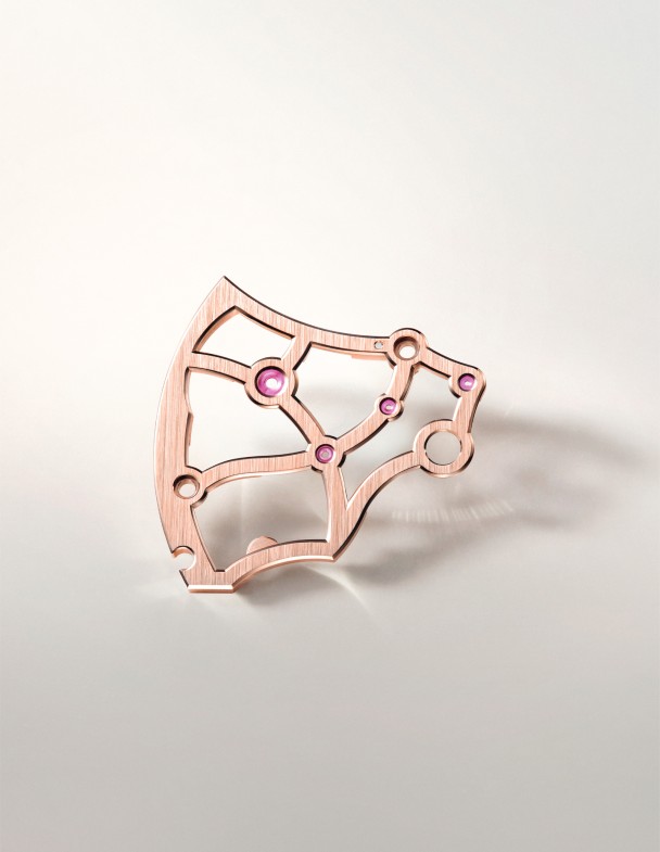 The perpetual calendar bridge with its finely finished 42 sharp interior angles.