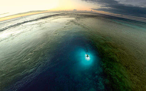Seen from the sky, the sun sets on a small piece of the southern pass of Fakarava, on the lagoon side, where the canyon narrows and the current accelerates, resulting in countless whirlpools on the side of the pass.
