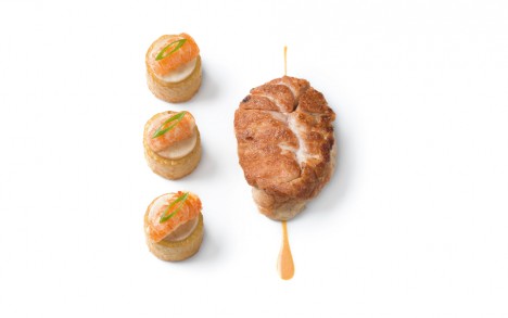 La noix de ris de veau croustillante aux écrevisses, fanes de navets farcies d’une crème de persil et champignons de Paris.
